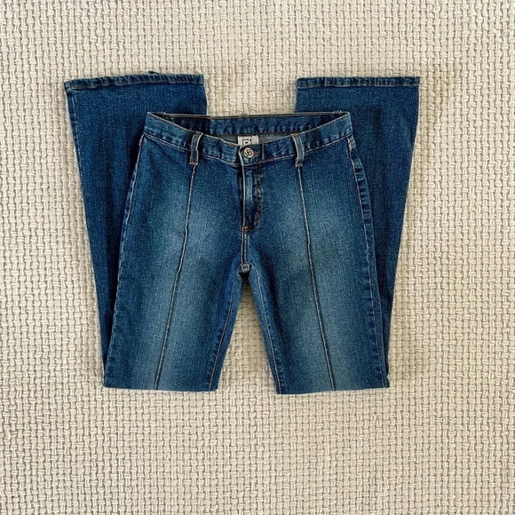 VINTAGE 90’s Low-Waisted Pewter Jeans - Picture 3 of 6